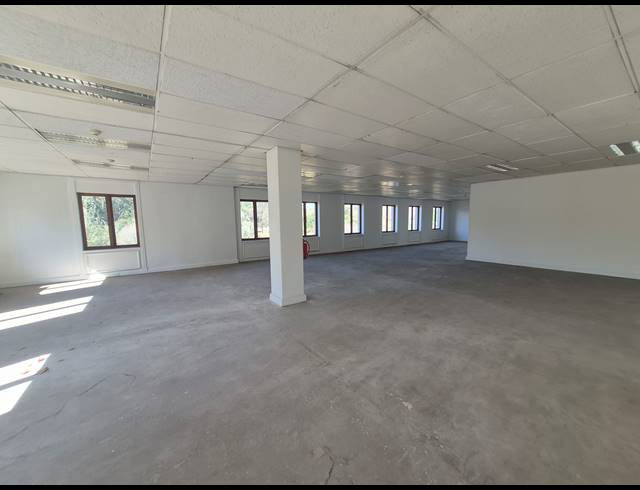 1,314M² OFFICE TO LET IN SANDTON CENTRAL